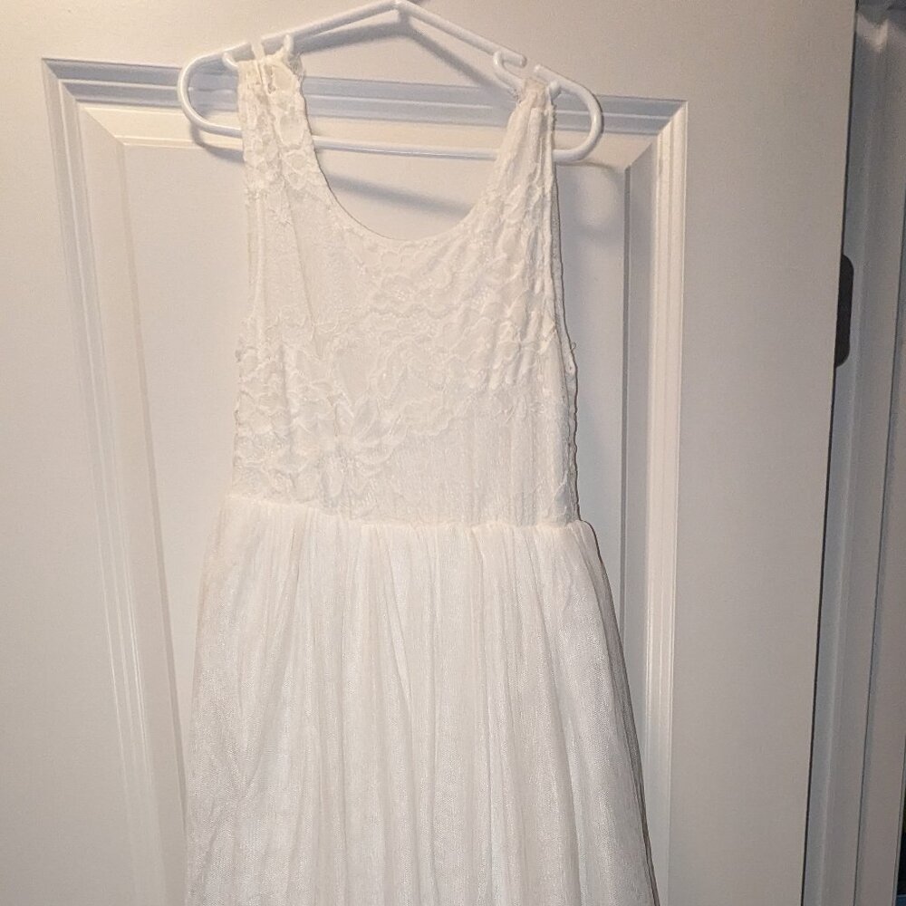 Girl Dress _ White Lace Back tulle Party Flower Communion - Size 6